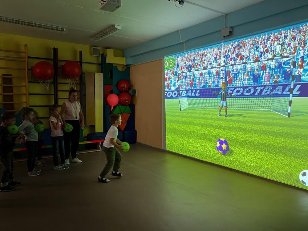 Інтерактивна спортивна стіна Intersens