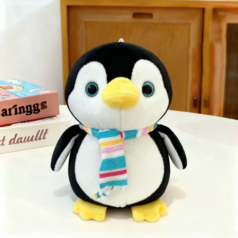 М’яка іграшка “Пінгвін” 18 см