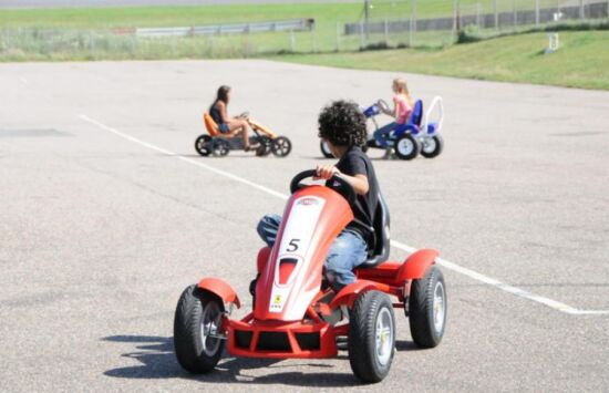 Веломобіль BERG Ferrari 150 Italia BFR — фото 4