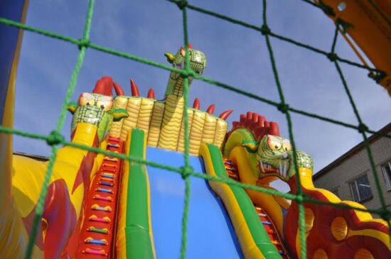 Надувна гірка Горинич — фото 7