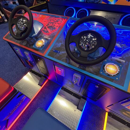 Bigfoot Smash — мультиплеєрна аркадна гонка на монстр-траках — фото 4