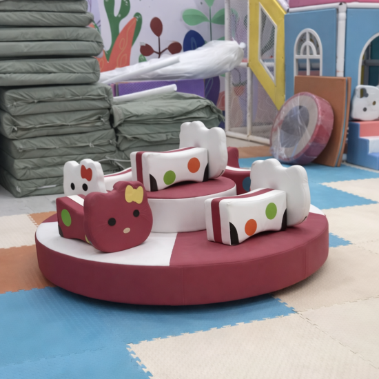 Дитяча карусель Hello Kitty – м’який атракціон для ігрових зон — фото 2